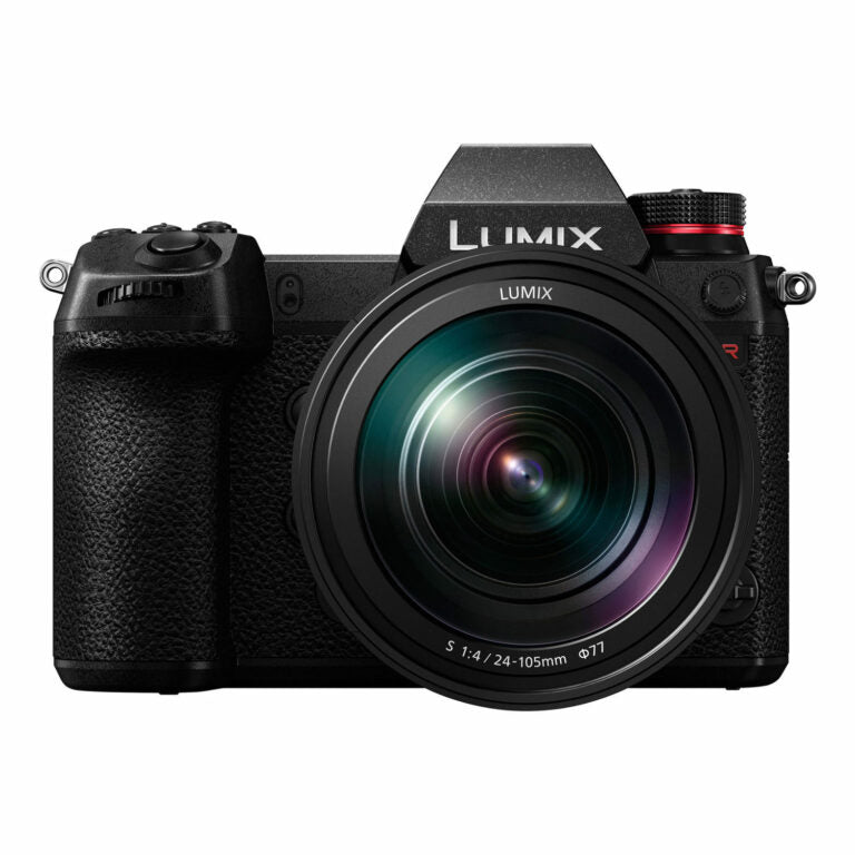 Panasonic Lumix DC-S1R + 24-105mm